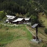 Holiday home Oegghof 221